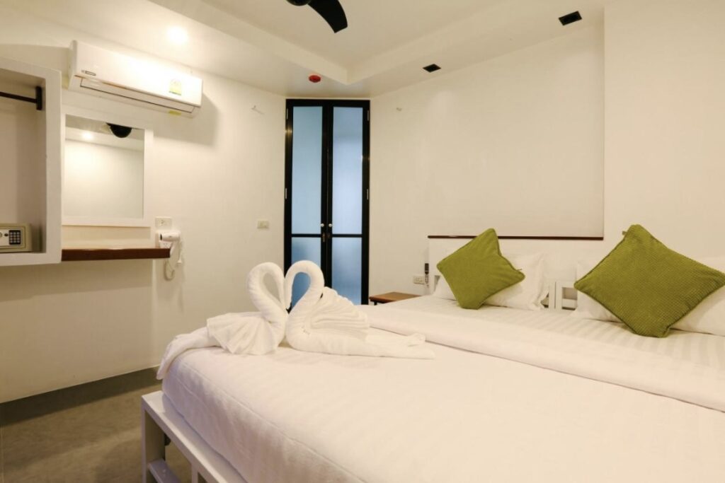 Goodplace Hotel Bedroom